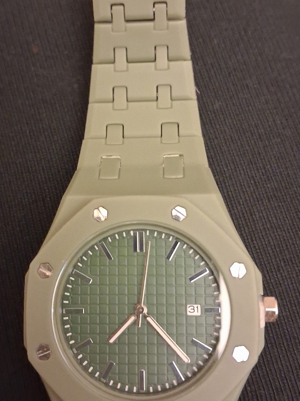 Green Silicone Analog Watch with Date Window